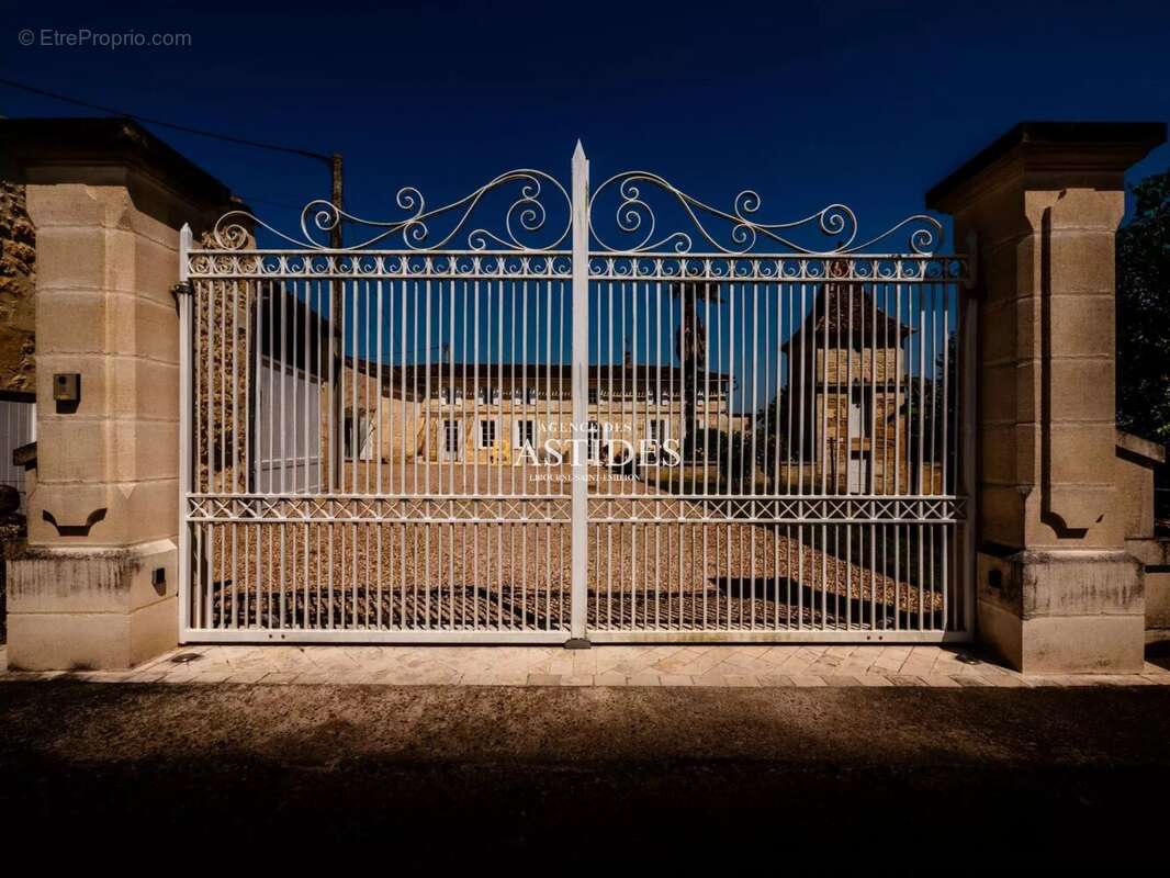 Maison à SAINT-GERMAIN-DU-PUCH