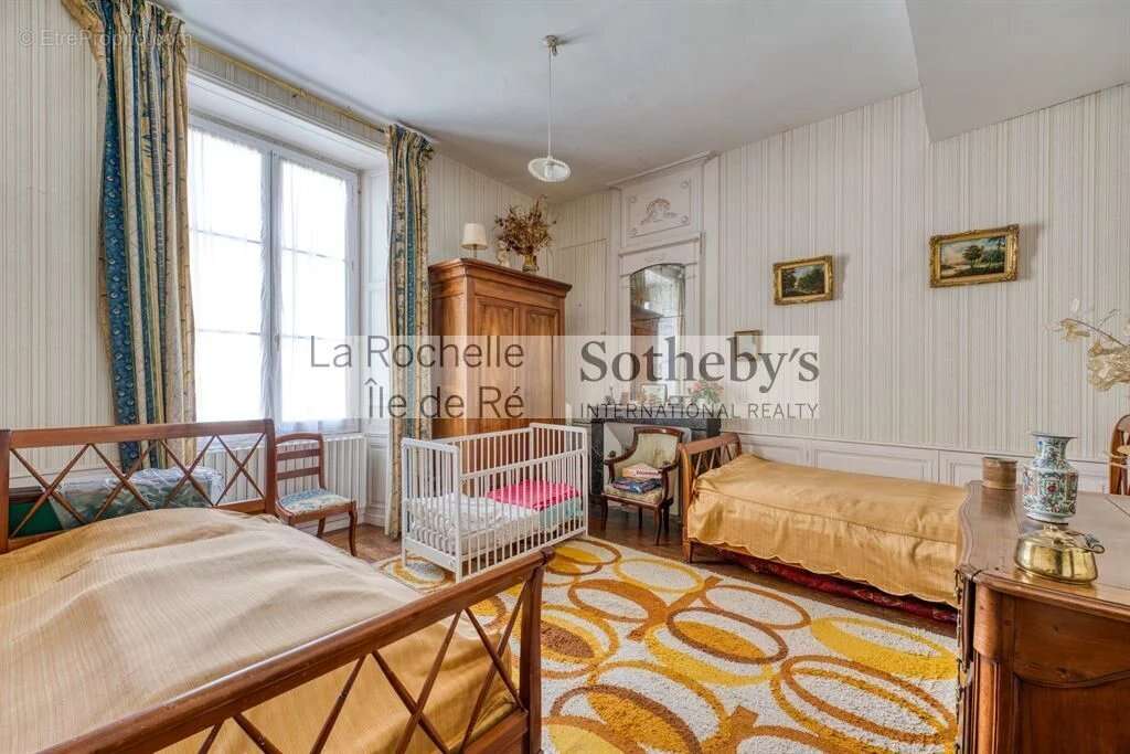 Propriété Bourgeoise - Centre Ville - photo 15