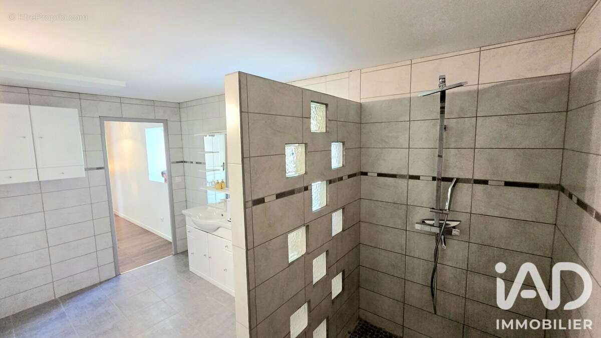 Maison 147 m² à Chaillac  - photo 6