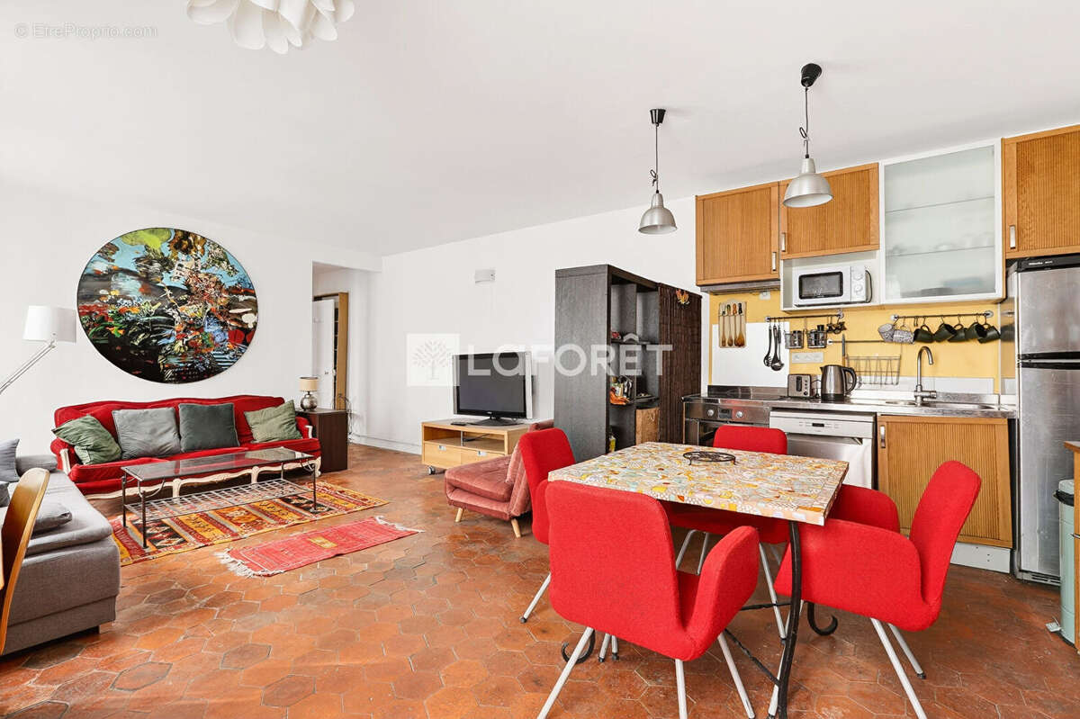 Appartement à PARIS-11E