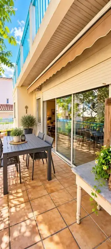 Appartement T4 Saint Pierre la Mer 100m2  avec terrasse et place de parking - photo 2