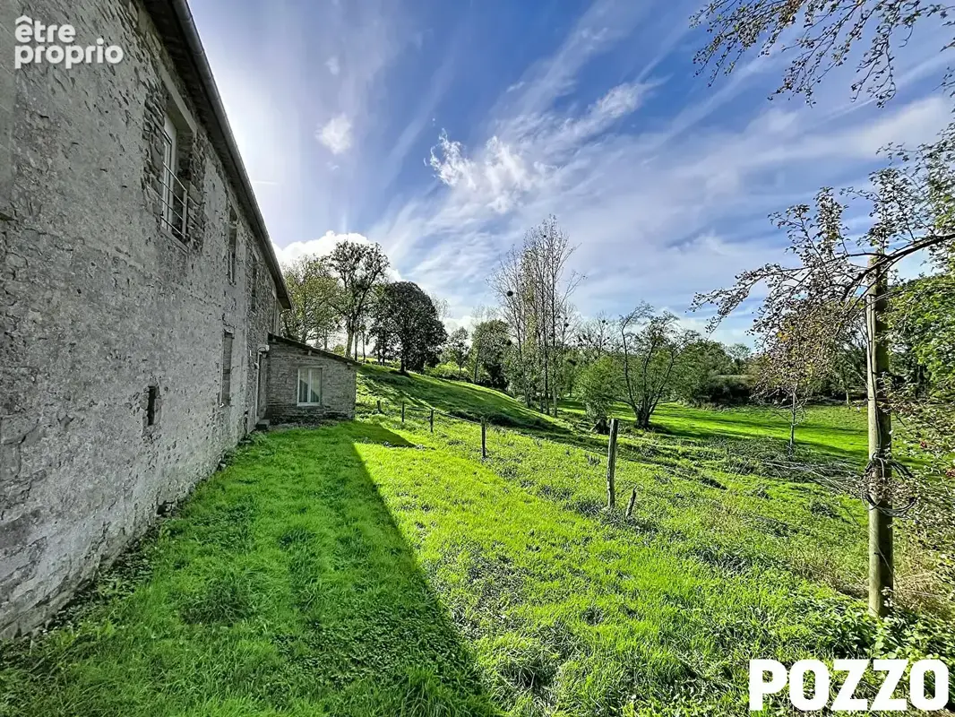 A vendre. guilberville. maison  en pierres de 200 m² avec plus de 3 ha et dependances. - photo 22