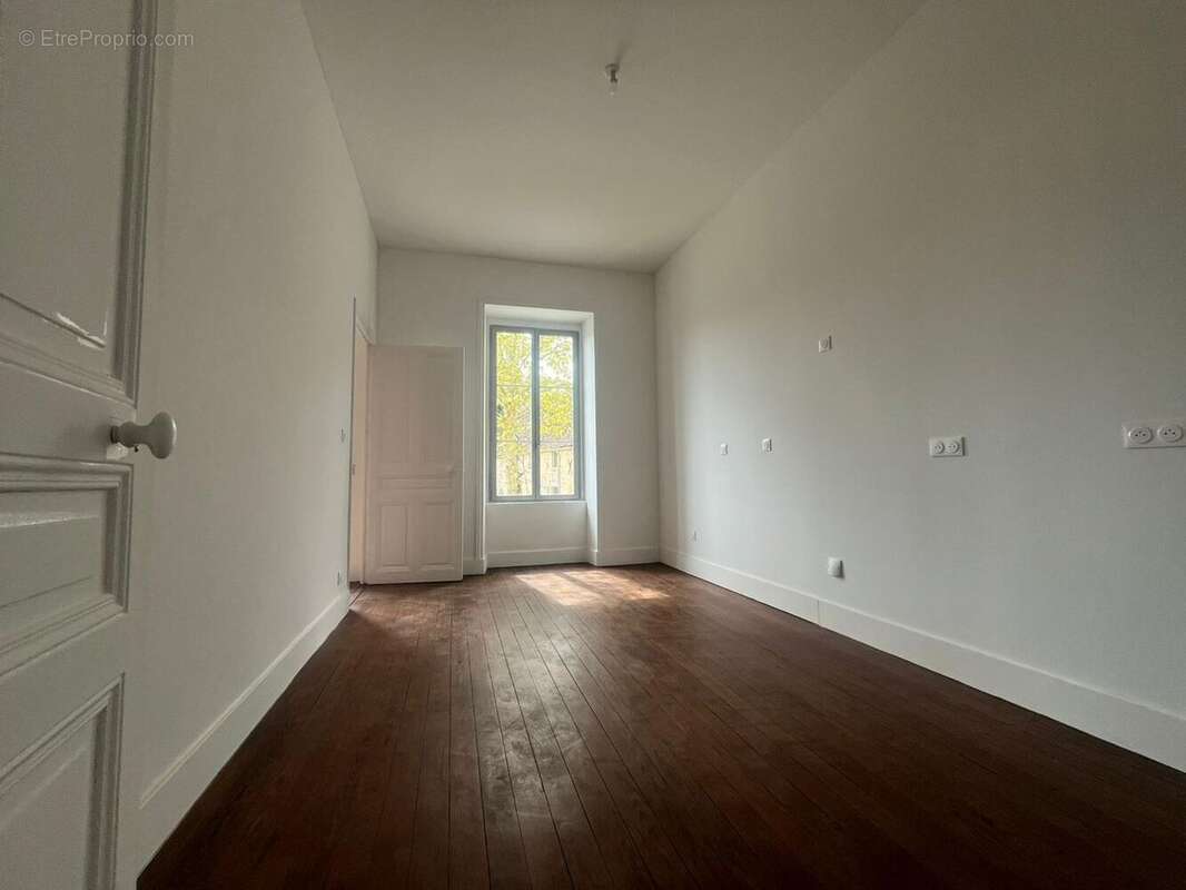Appartement 99 m² à Beaune  - photo 3