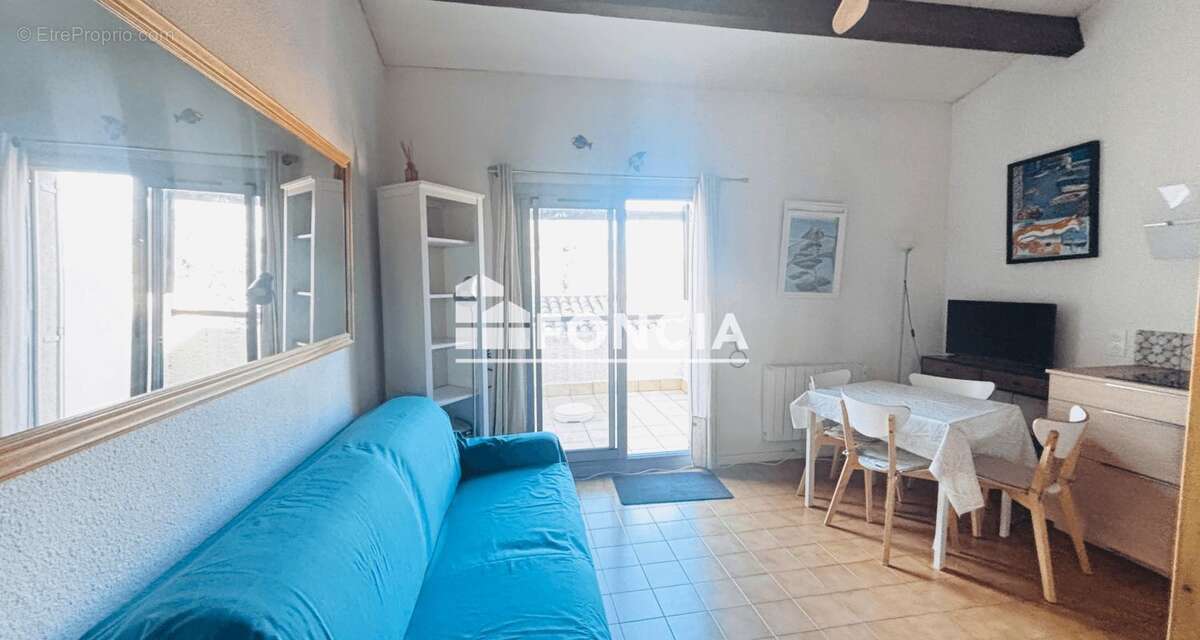 Appartement à SIX-FOURS-LES-PLAGES