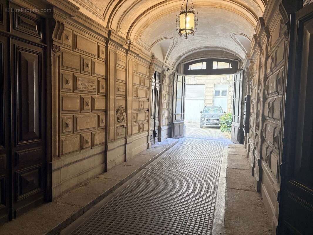 Commerce à MONTPELLIER