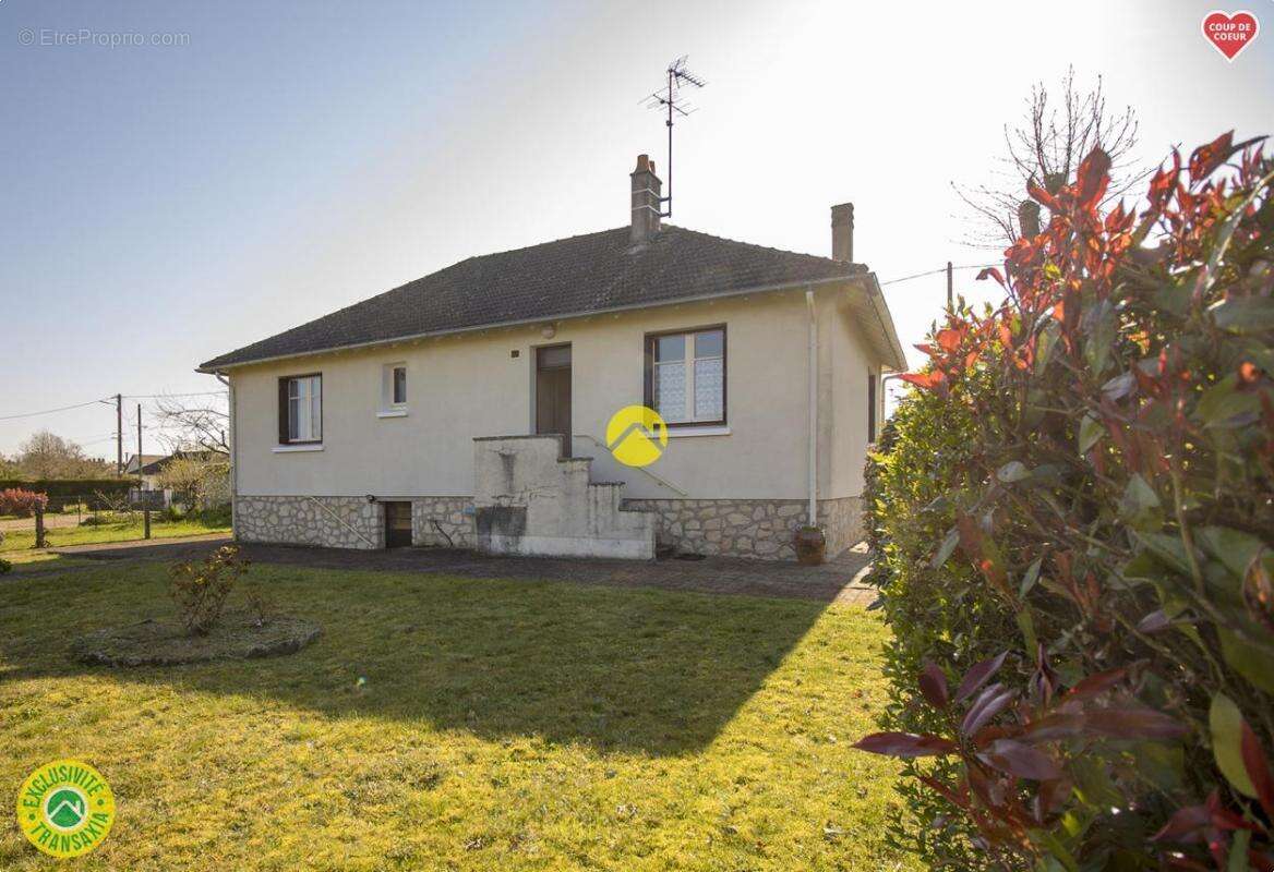 Maison à AUBIGNY-SUR-NERE