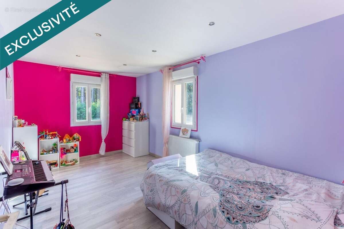 Maison 170 m² à Roeze-Sur-Sarthe  - photo 5