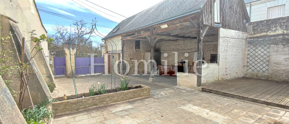 Maison à CHISSAY-EN-TOURAINE