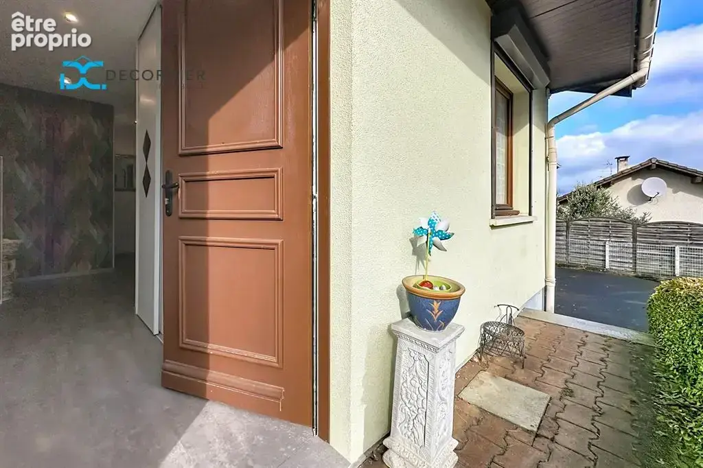 Maison individuelle a vendre a neuvecelle - photo 20