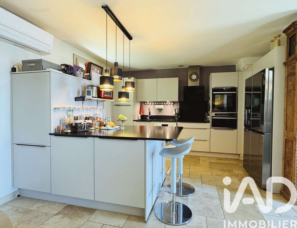 Photo 5 - Maison à MONTLHERY