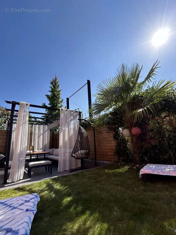 Maison à NEUVILLE-EN-FERRAIN