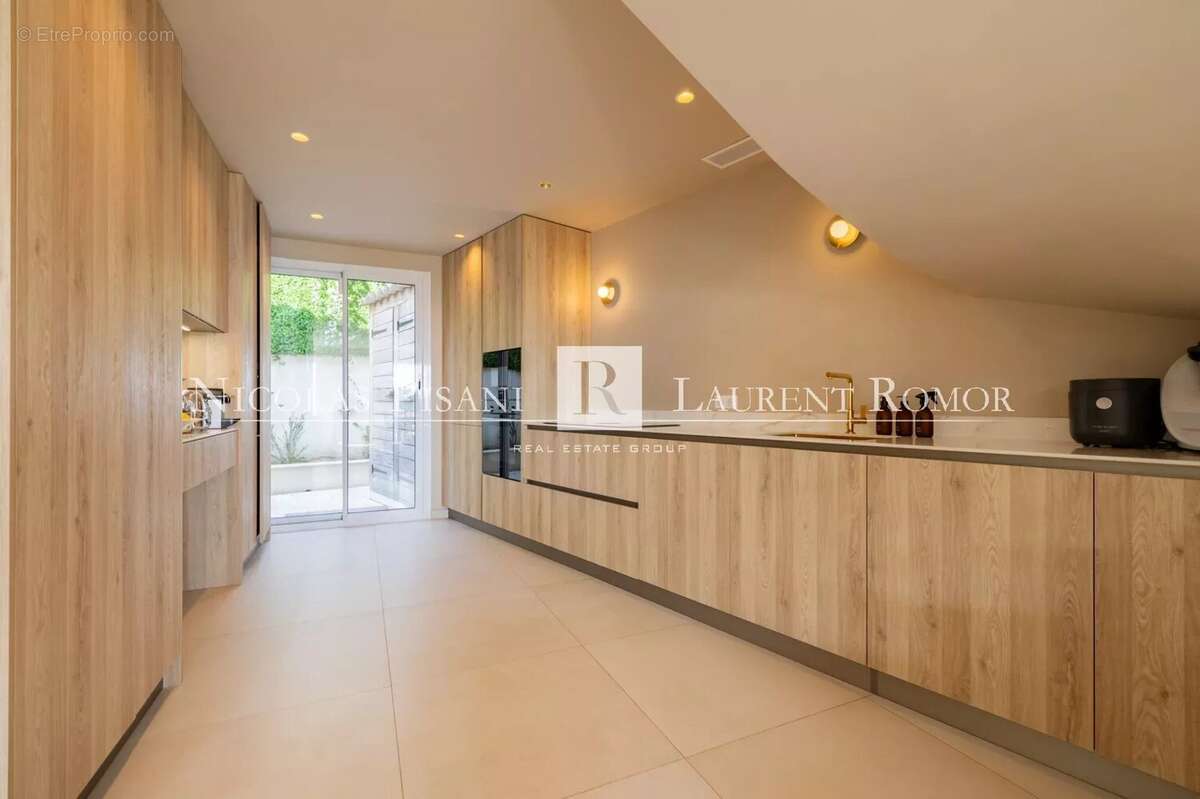 Appartement à VILLEFRANCHE-SUR-MER