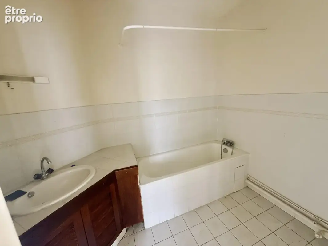 Appartement 44 m² à Saint-Paul  - photo 4