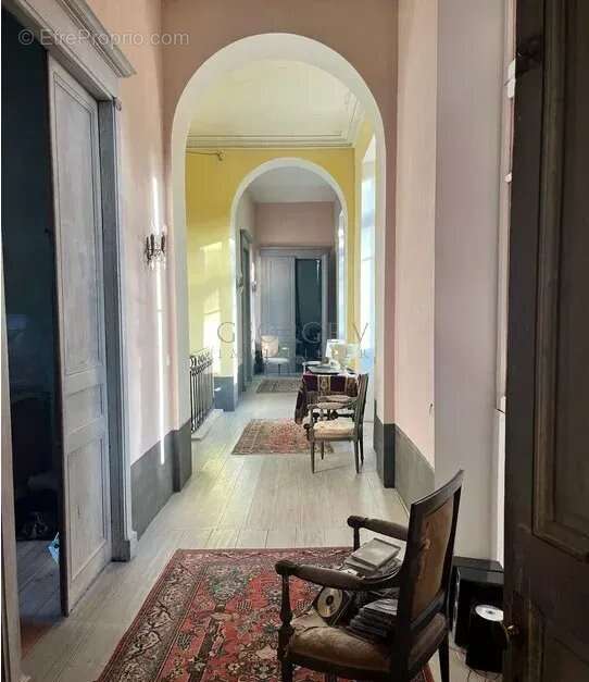 Maison à BEAUCAIRE