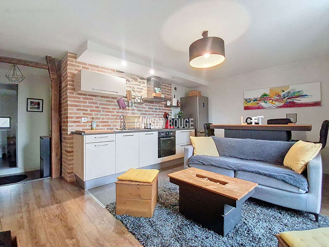 Appartement d'exception-En plein coeur de Rennes, la gare à environ 200 mètres-Idéal investissement ou premier achat - photo 3