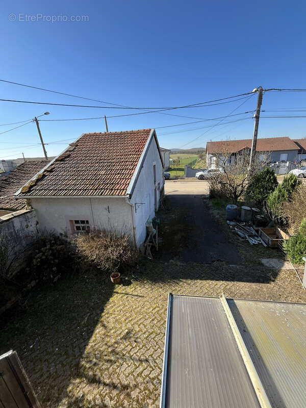 Maison à MERLES-SUR-LOISON