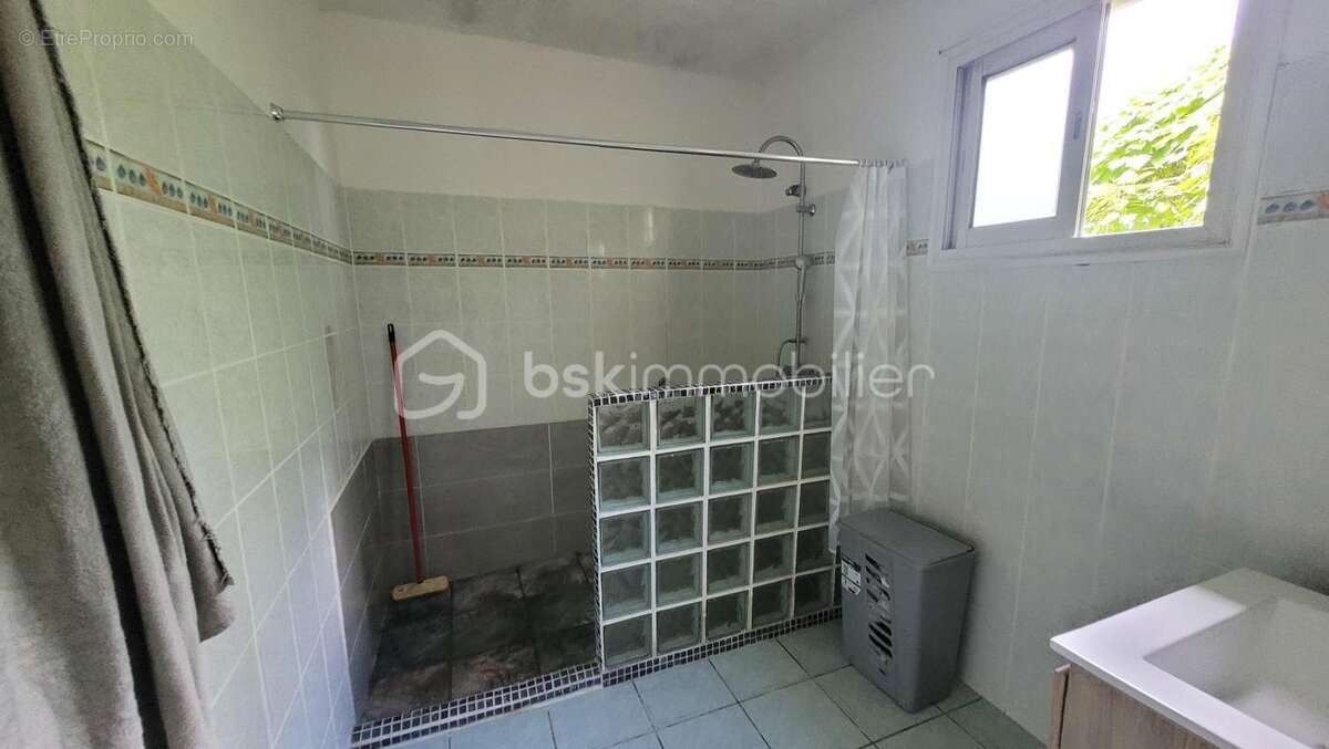 Maison à SAINT-PHILIPPE