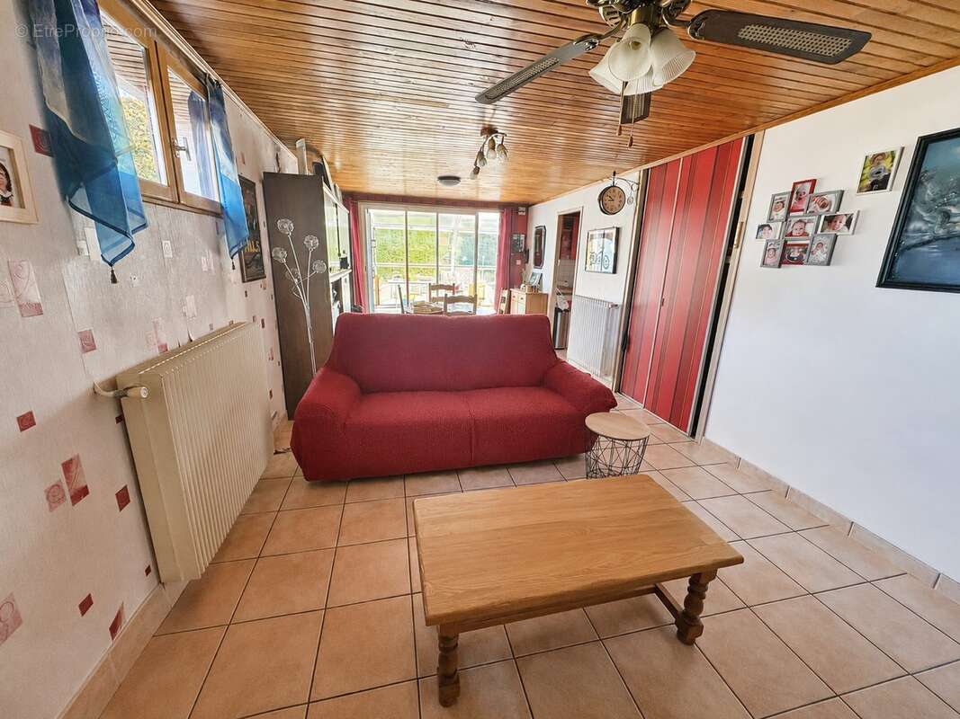 Maison 136 m² à Pommier-De-Beaurepaire  - photo 8