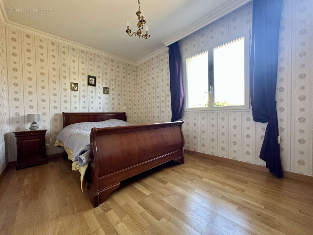 Maison à ARPAJON-SUR-CERE