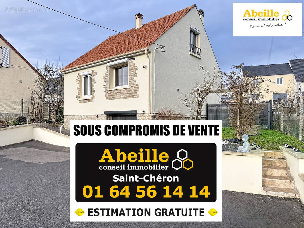 Maison à SAINT-CHERON