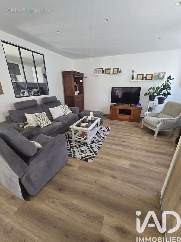 Maison 135 m² à Passy-Grigny  - photo 3