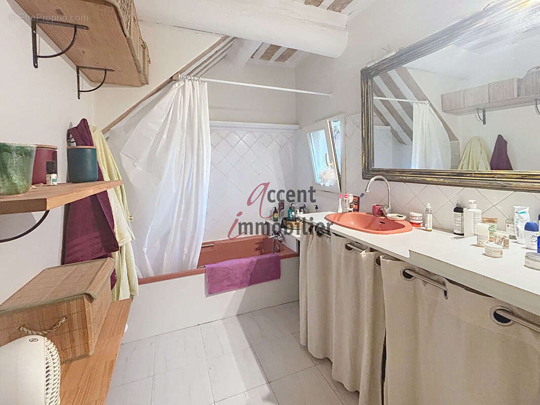 Maison à CHEVAL-BLANC