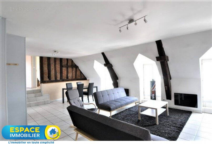 Appartement à SULLY-SUR-LOIRE