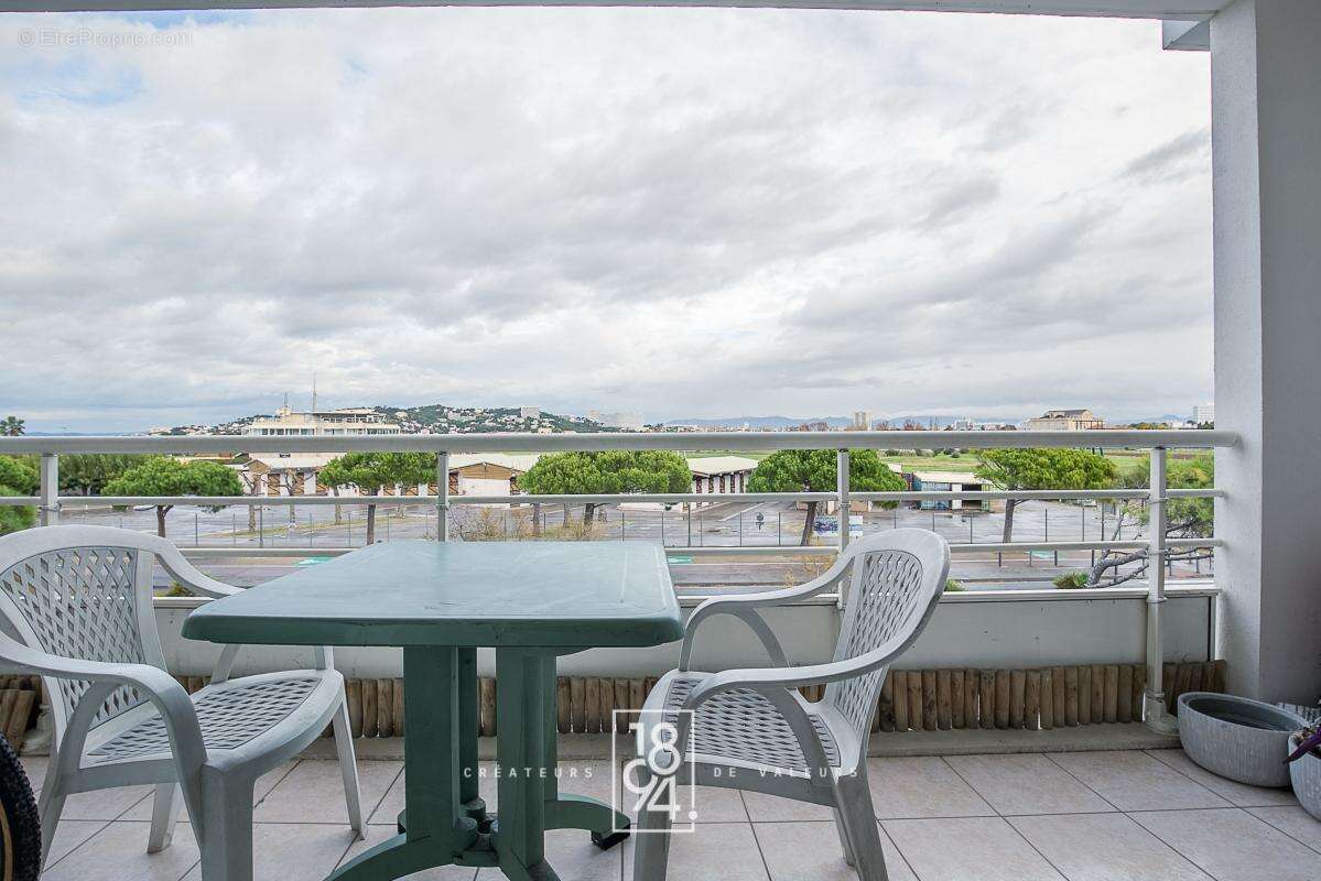 Appartement à MARSEILLE-8E