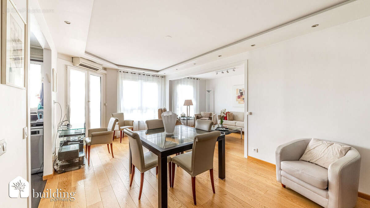 Appartement à LEVALLOIS-PERRET