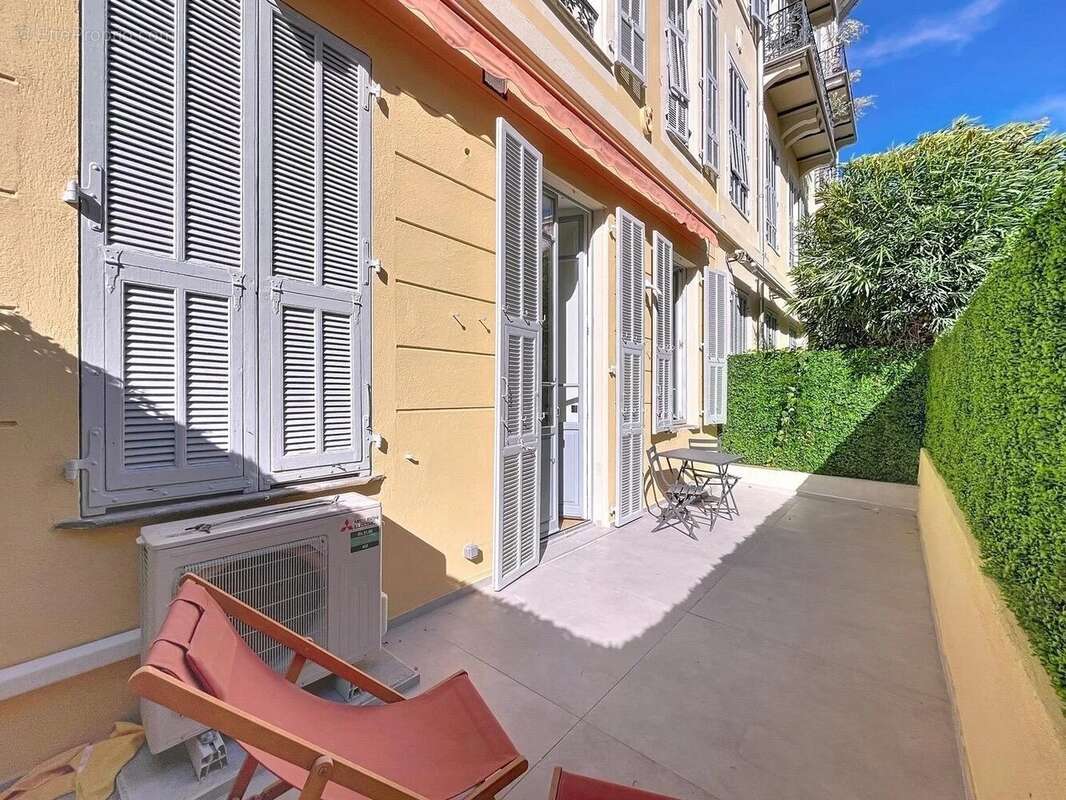 Appartement à NICE