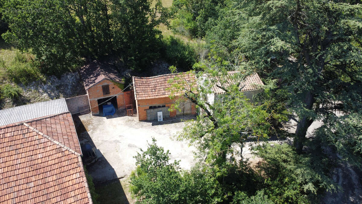 Maison à SAINT-AMANS-DE-PELLAGAL