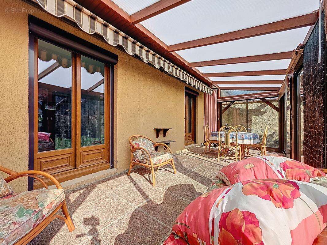 Maison à LA VERPILLIERE