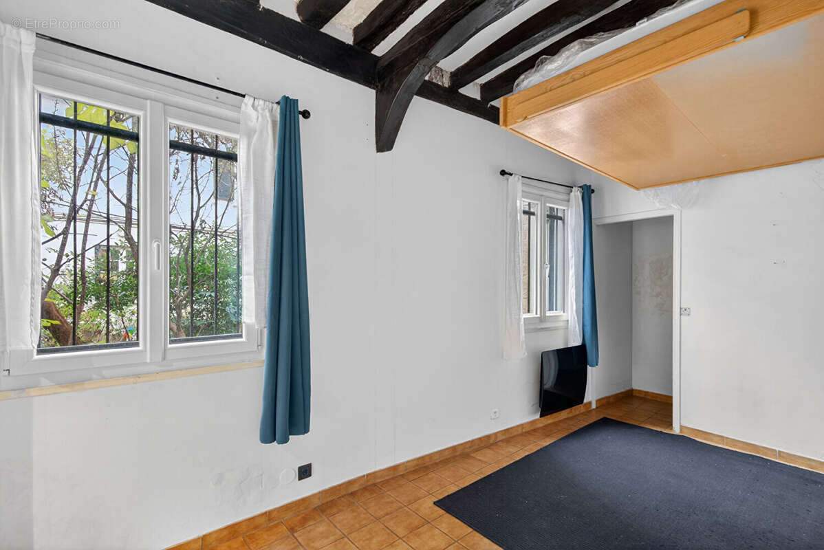 Appartement à PARIS-12E