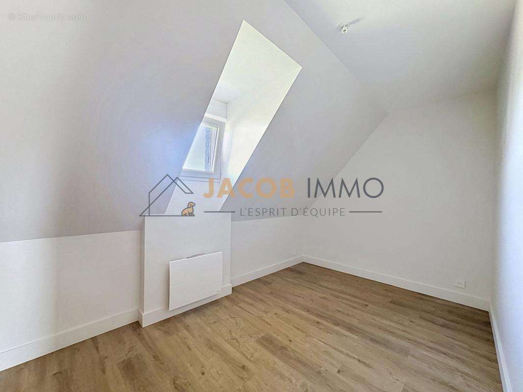 Appartement à GUIPRONVEL