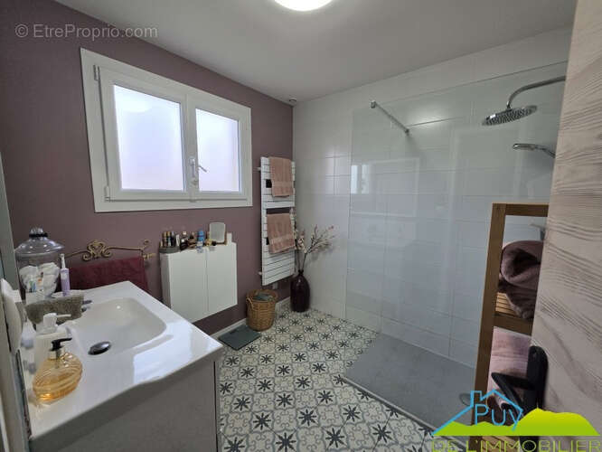 Maison à LES ANCIZES-COMPS