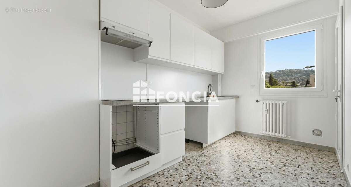Appartement à LE CANNET