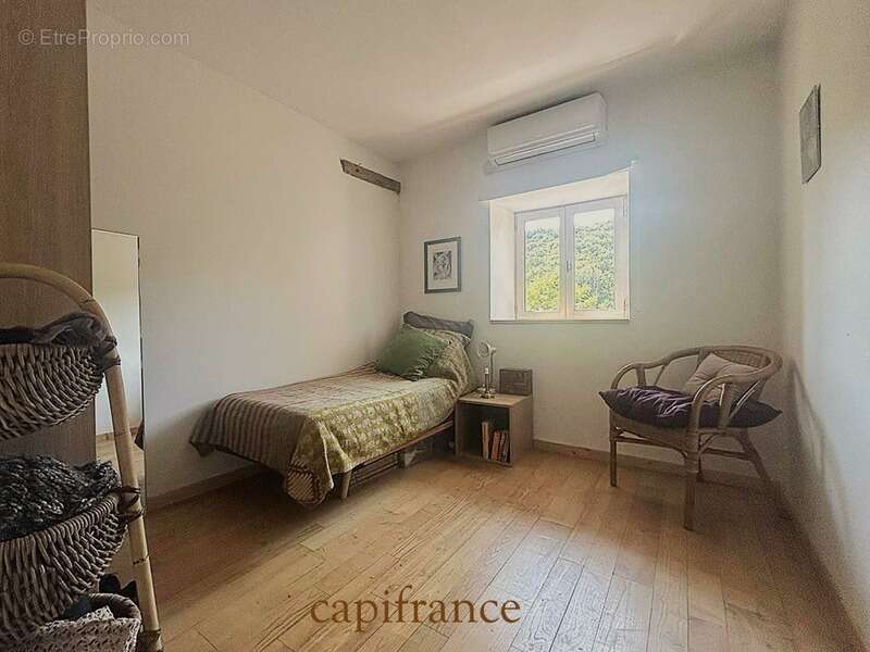 Maison à LE PESCHER