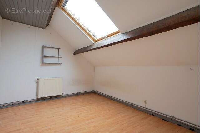 Appartement à MEZIERES-SUR-SEINE