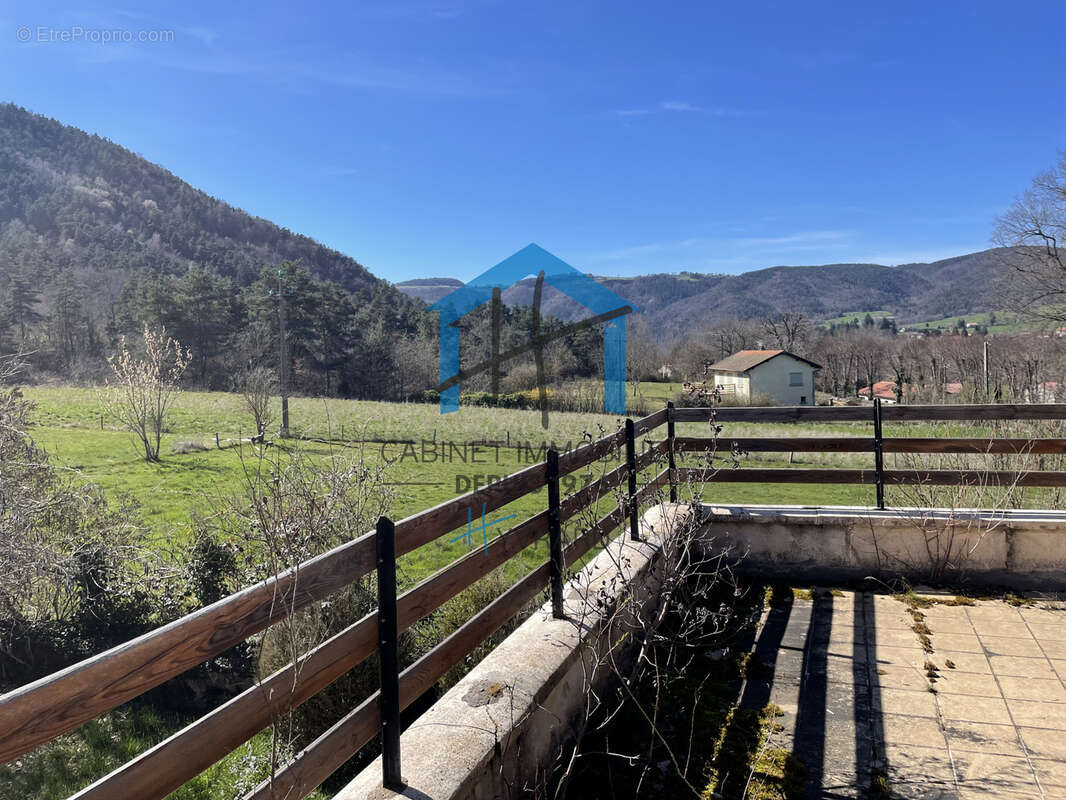 Maison à LAVOUTE-SUR-LOIRE