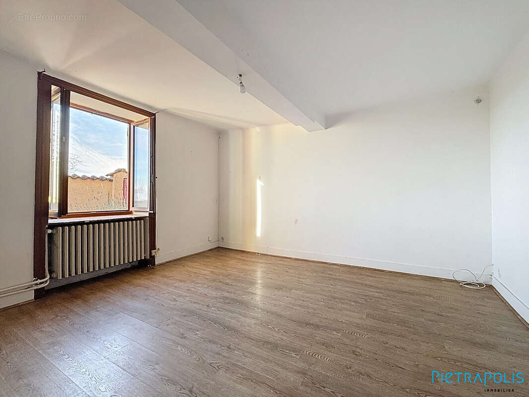 Maison à PONTCHARRA-SUR-TURDINE