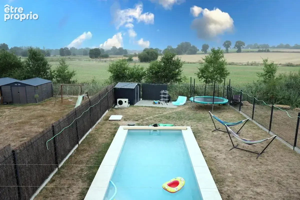 Maison de 5 pièces de 112 m² situé à Cintré - photo 17