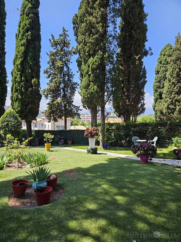 Appartement à CAGNES-SUR-MER