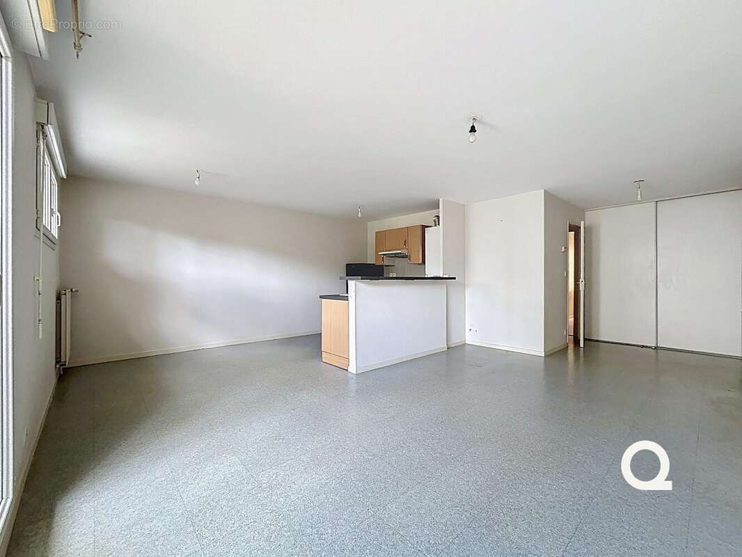 Appartement à CHAVAGNE