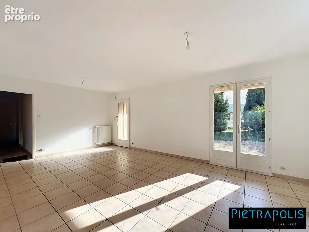 Maison 4 pièces 86 m² à vendre à Poncin (01450) - photo 3