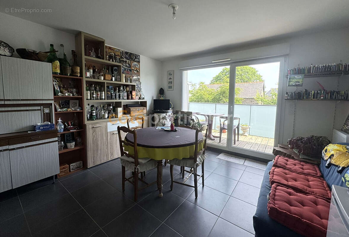 Appartement à SAINT-COULOMB