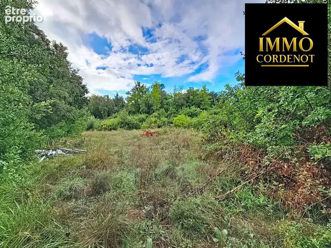 Terrain 2 124 m² à vendre à Meounes-Les-Montrieux (83136) - photo 2