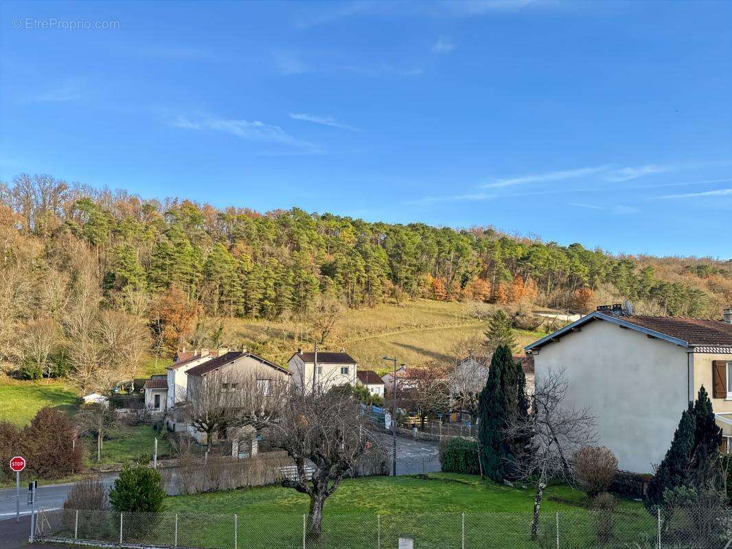 Maison à NOTRE-DAME-DE-SANILHAC