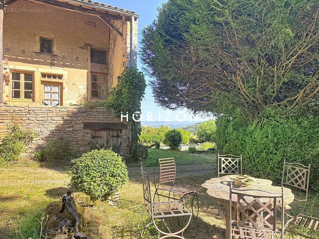 Maison 125 m² à Cruzille  - photo 5
