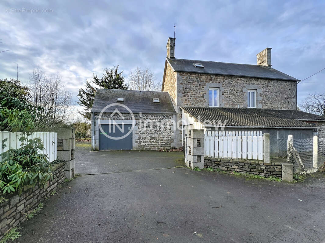 Maison / La Bloutiere/ avec garage et terrain. - photo 11