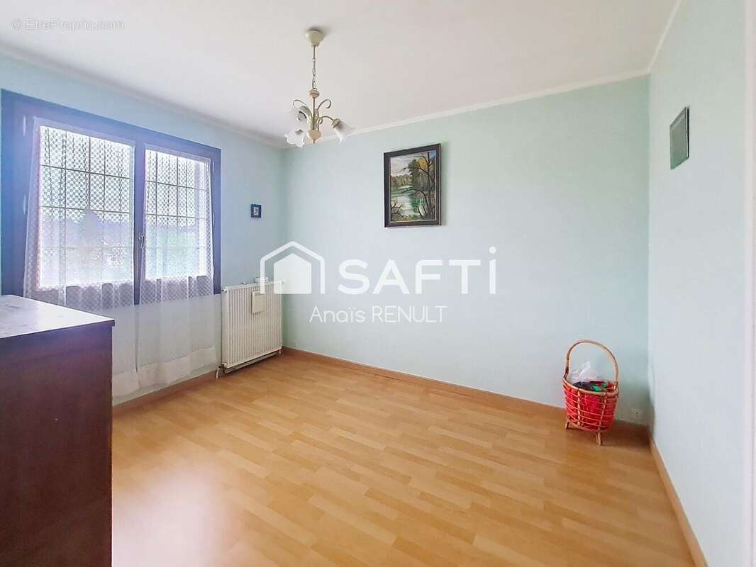 Photo 8 - Maison à SAINT-LUBIN-DES-JONCHERETS